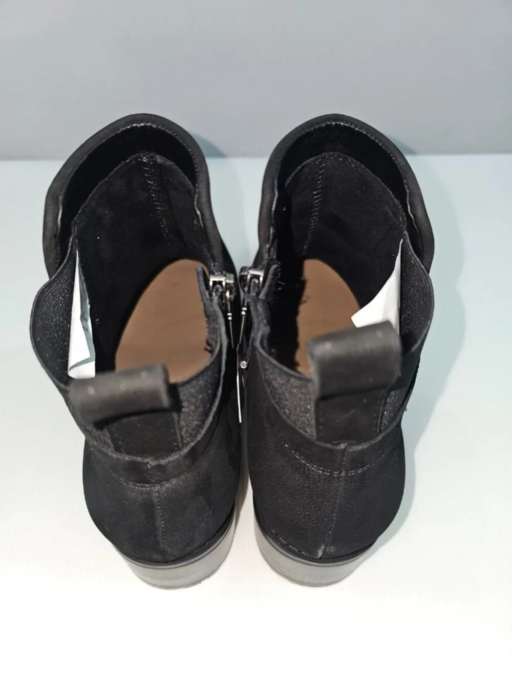 Blondo Shyne Waterproof Ankle Boot Womens 9.5 Black Nubuck Lug Sole Comfort NEW
